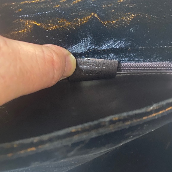 Vintage Gucci velvet purse - Picture 11 of 11